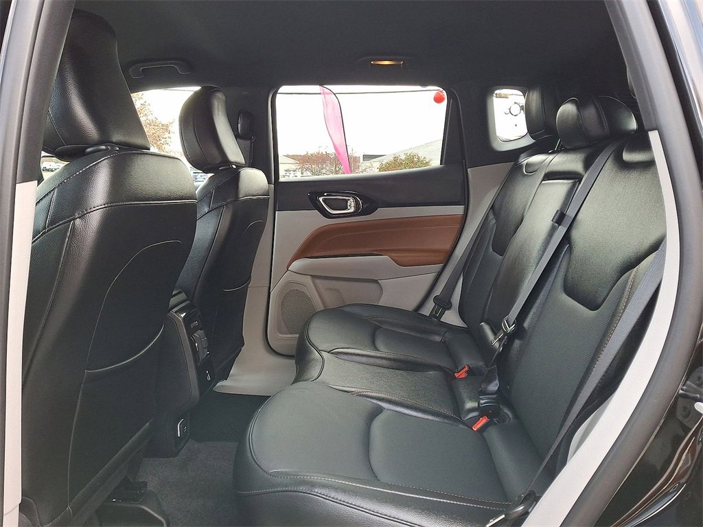 Certified 2024 Jeep Compass Limited w/ Elite Group image 13