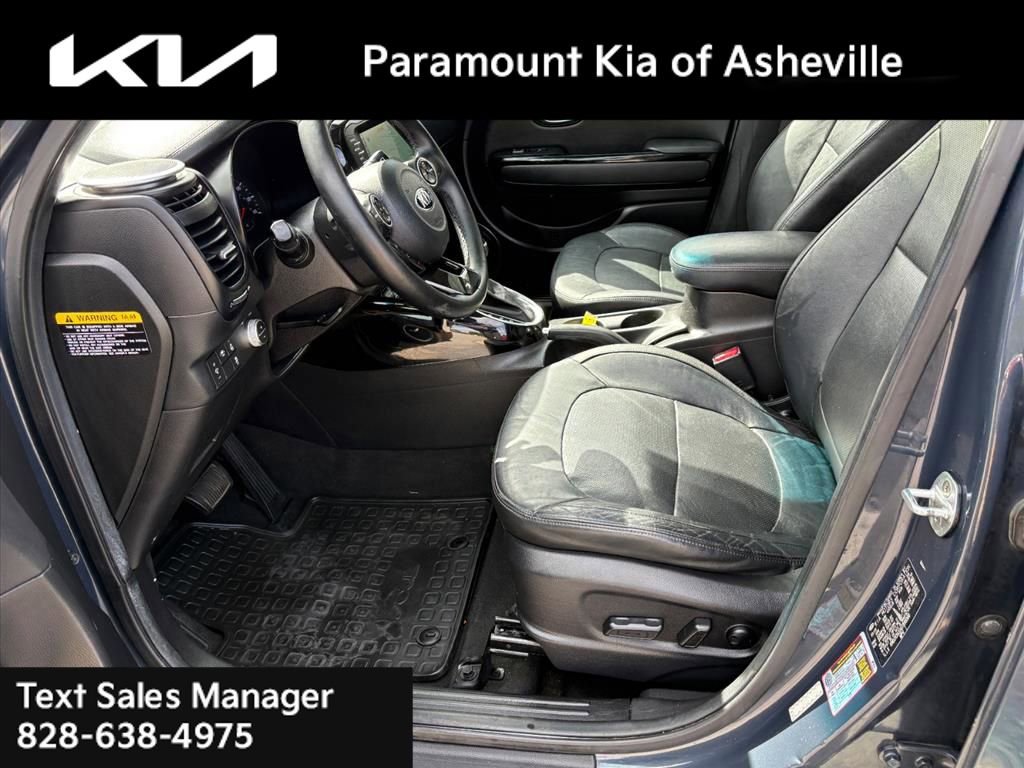 Used 2016 Kia Soul ! w/ Premium Package image 16