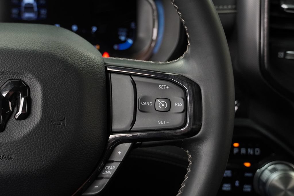 Certified 2023 RAM 1500 Limited w/ Night Edition AWD/4WD image 31