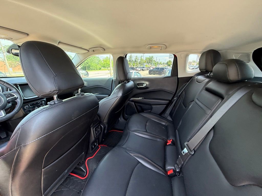 Used 2019 Jeep Compass Limited AWD/4WD image 23