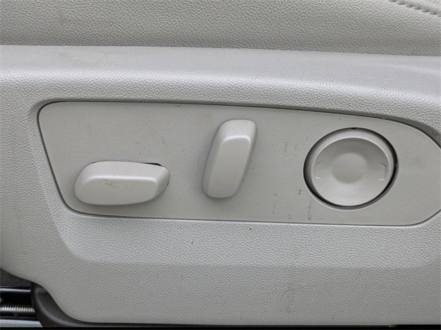 Used 2024 GMC Sierra 2500 SLT w/ SLT Premium Package image 21