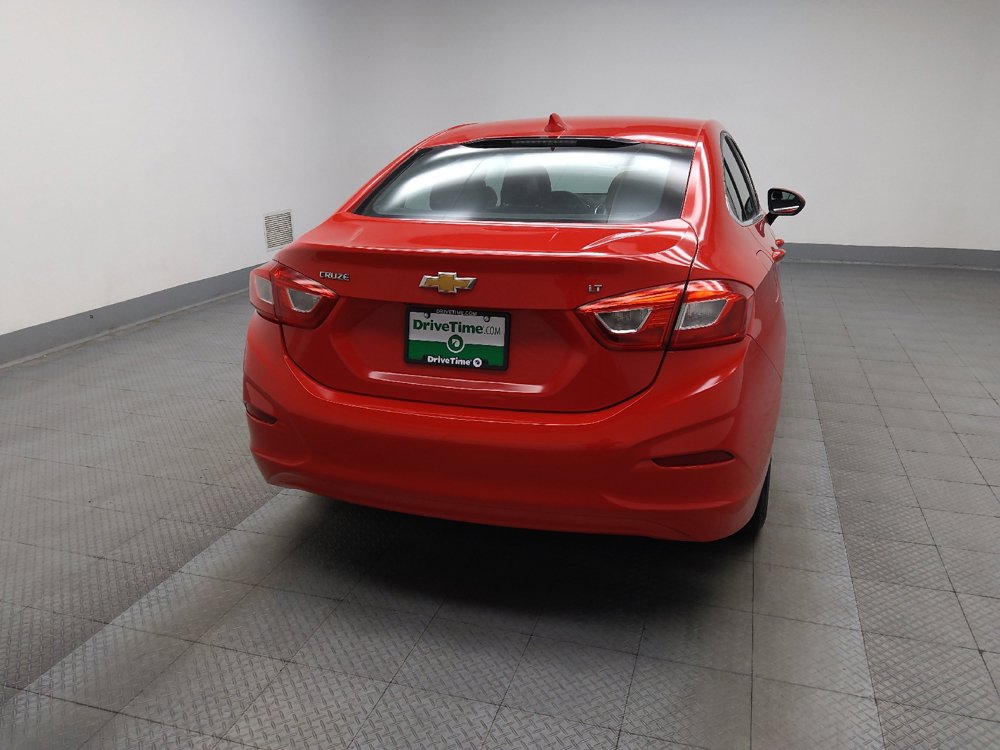 Used 2017 Chevrolet Cruze LT FWD image 7
