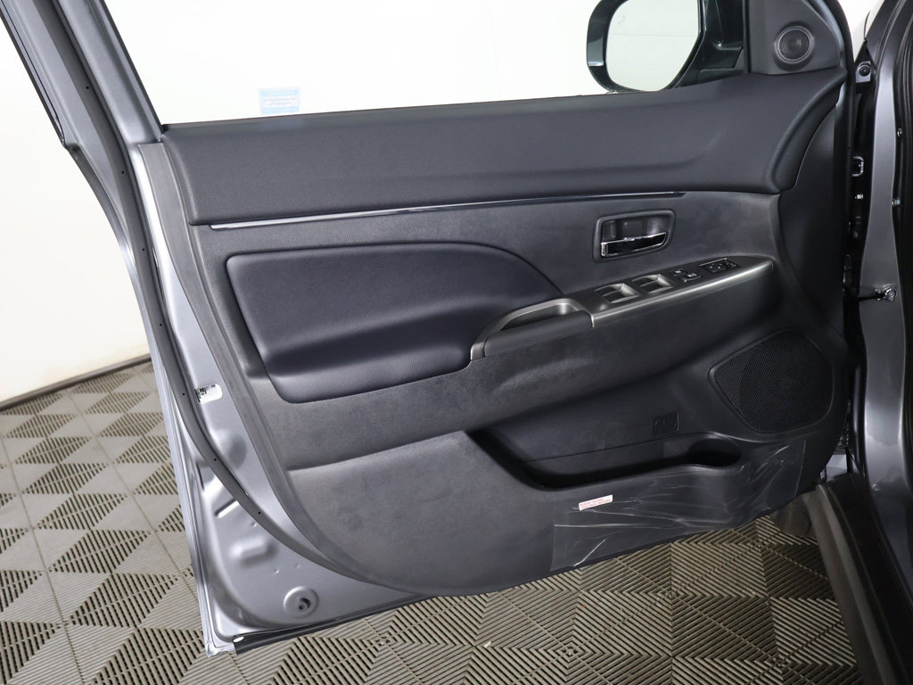 New 2027 Mitsubishi Outlander Sport SE AWD/4WD image 20