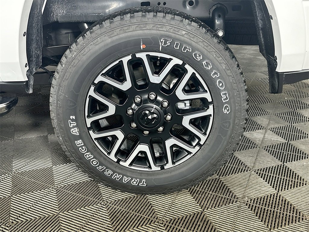 New 2026 RAM 2500 Limited w/ Towing Technology Group image 17