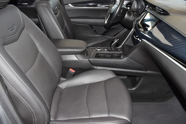 Certified 2024 Cadillac XT6 Premium Luxury AWD/4WD image 10
