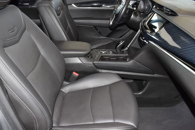 Used 2024 Cadillac XT6 Premium Luxury AWD/4WD image 10