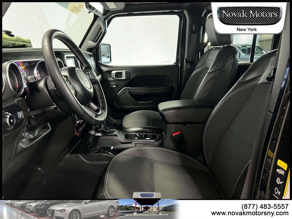 Used 2023 Jeep Wrangler Sport S image 16