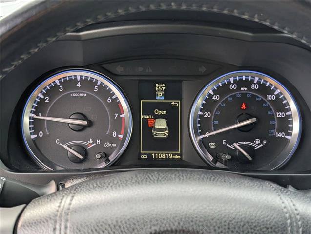 Used 2015 Toyota Highlander XLE AWD/4WD image 11