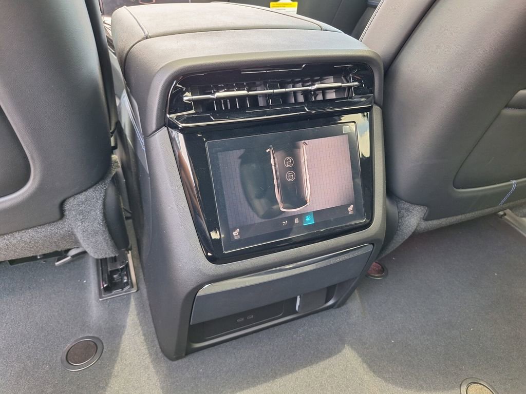 New 2026 Cadillac Escalade IQL Luxury image 14