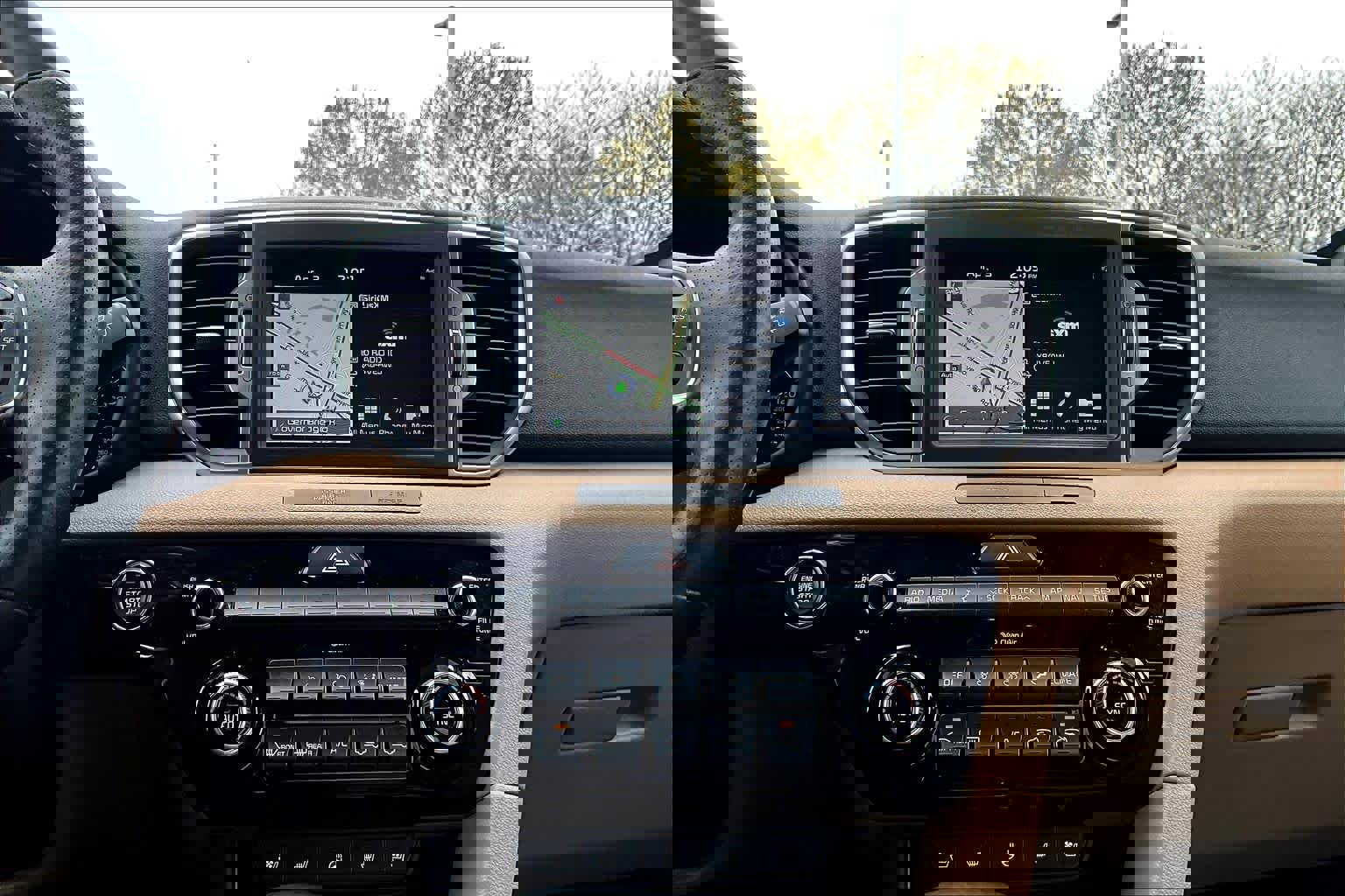 Used 2018 Kia Sportage SX image 36