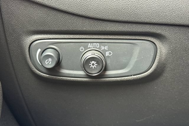 Used 2024 Chevrolet Equinox LT AWD/4WD image 43