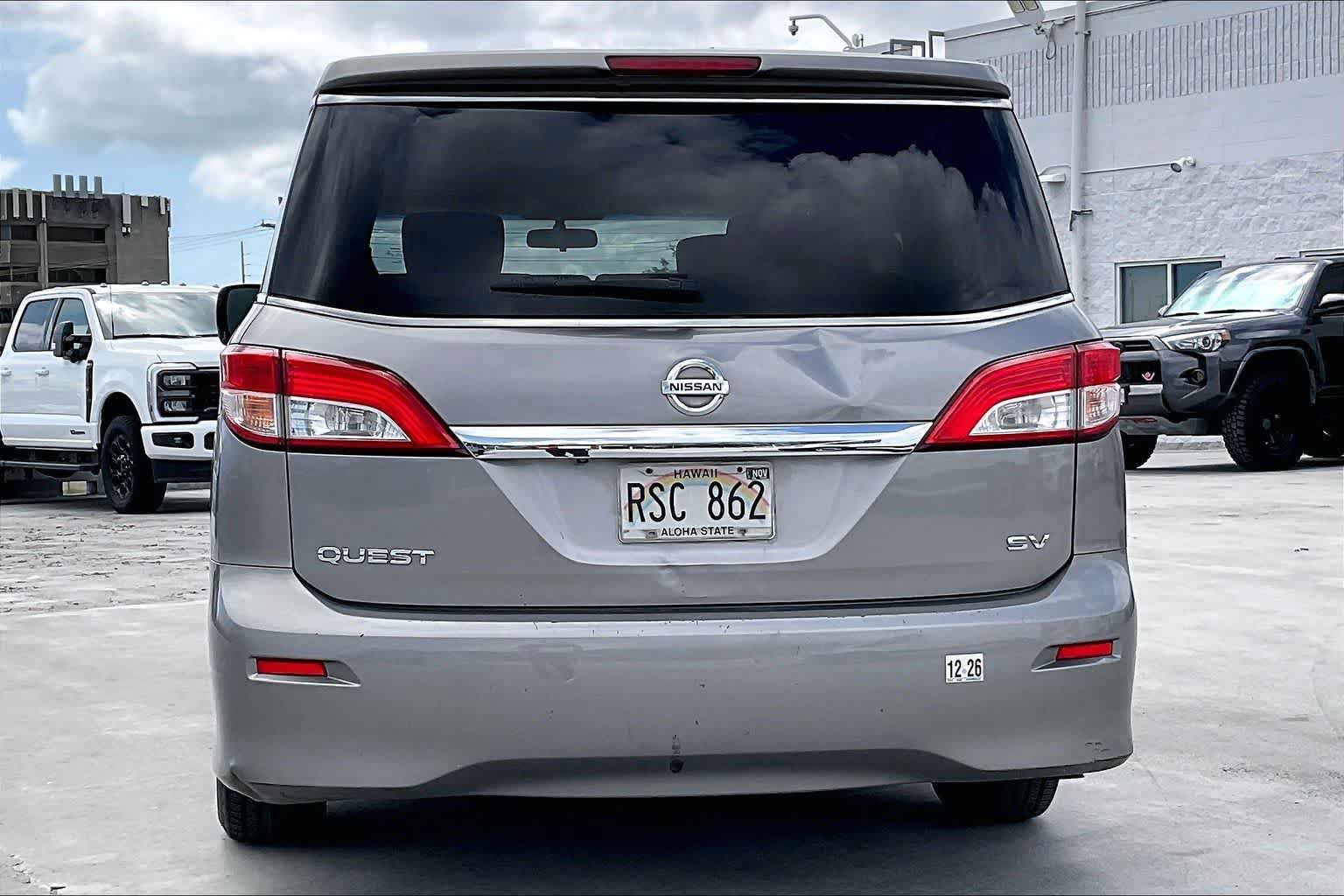Used 2011 Nissan Quest SV FWD image 5