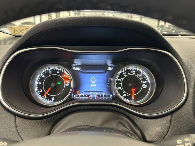 Used 2022 Jeep Cherokee Limited AWD/4WD image 24