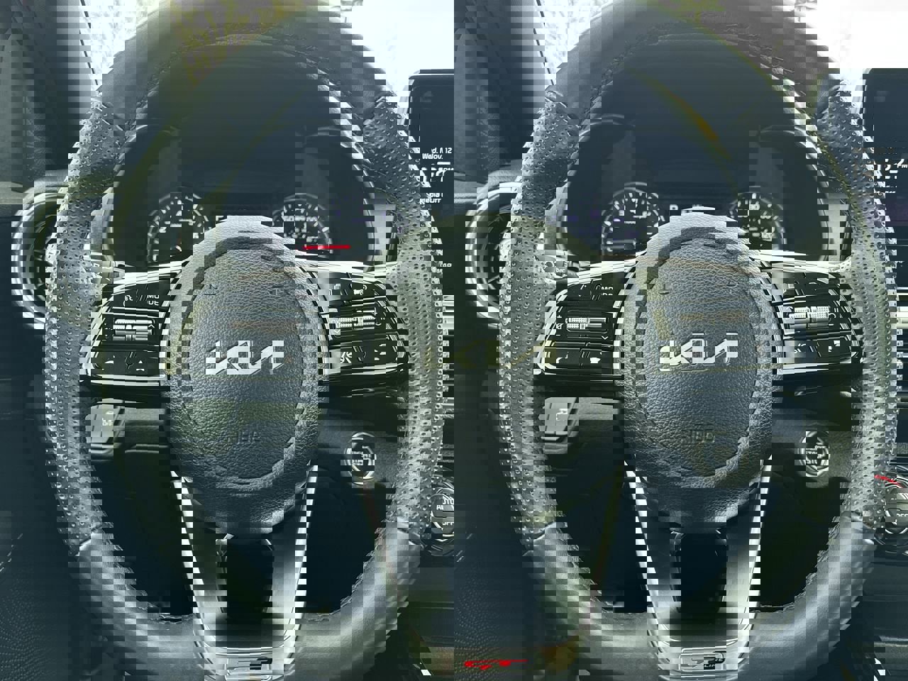 Used 2023 Kia Forte GT-Line w/ GT-Line Technology Package image 14