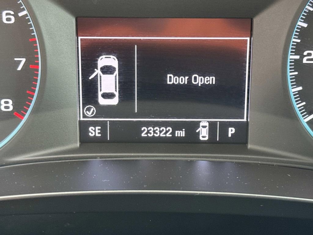 Used 2023 Chevrolet Malibu LS image 28