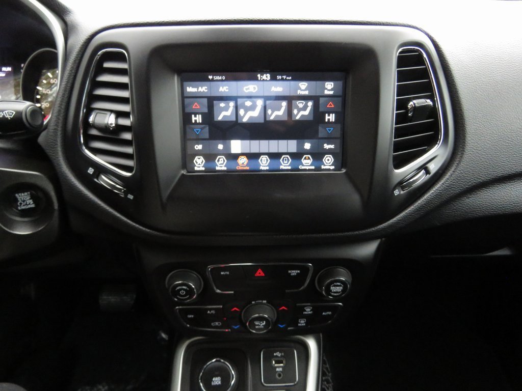 Used 2019 Jeep Compass Latitude image 26