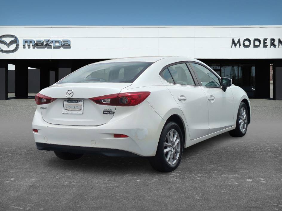 Used 2016 MAZDA MAZDA3 i Sport w/ Preferred Equipment Package FWD image 5