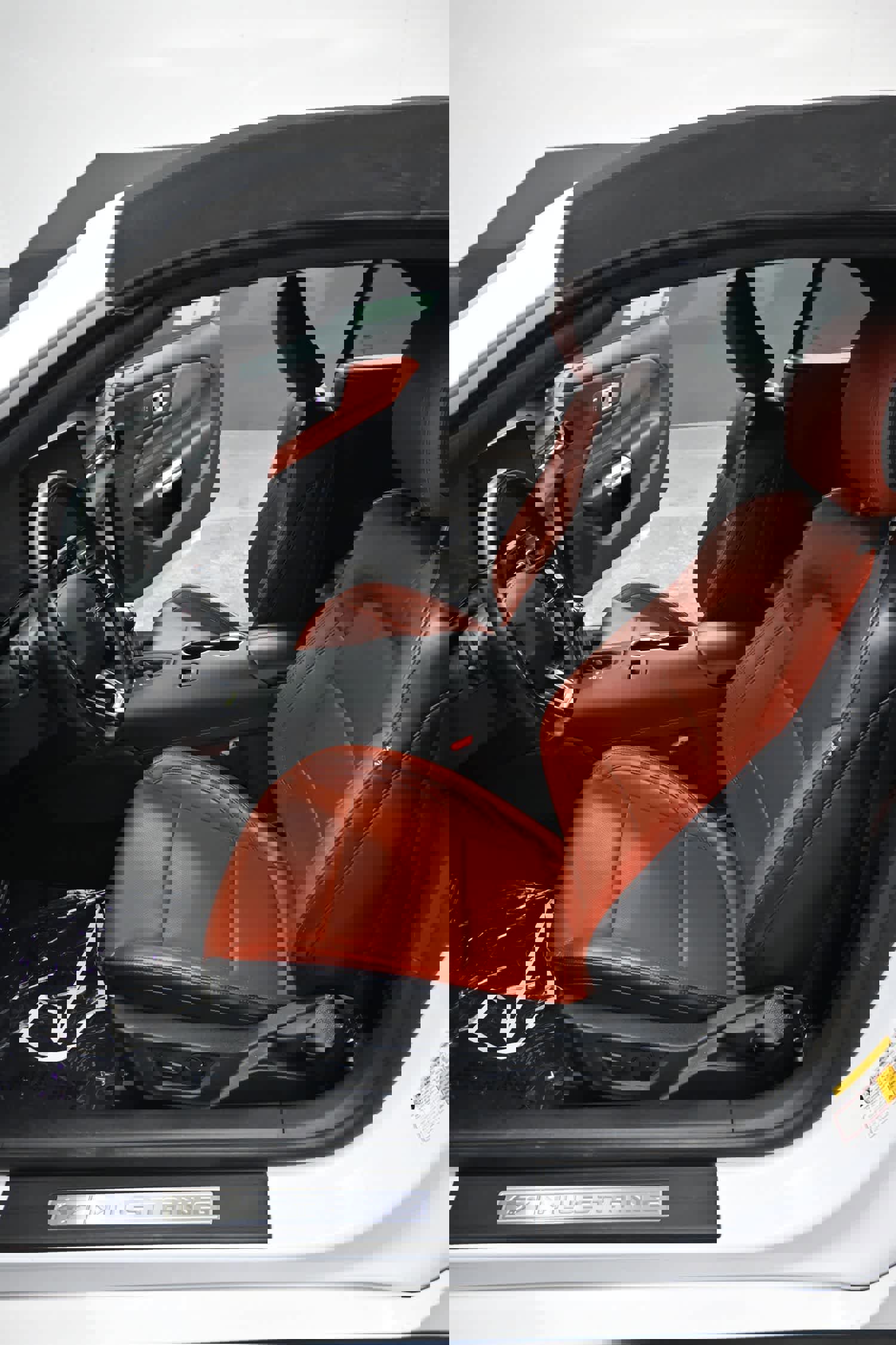 Used 2024 Ford Mustang Premium image 16