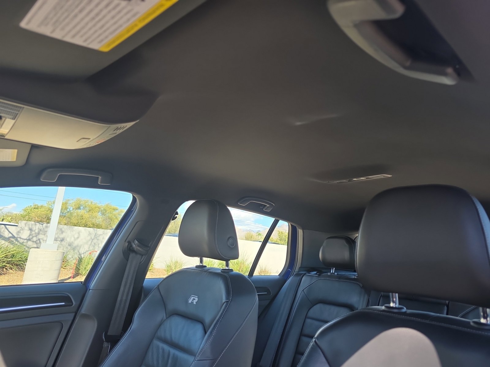 Used 2016 Volkswagen Golf 4-Door image 33