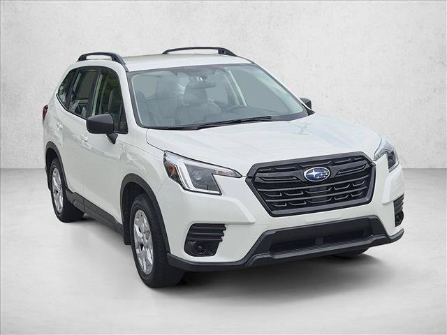 Used 2024 Subaru Forester AWD/4WD image 3