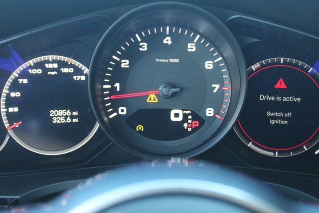 Certified 2023 Porsche Cayenne Coupe image 20