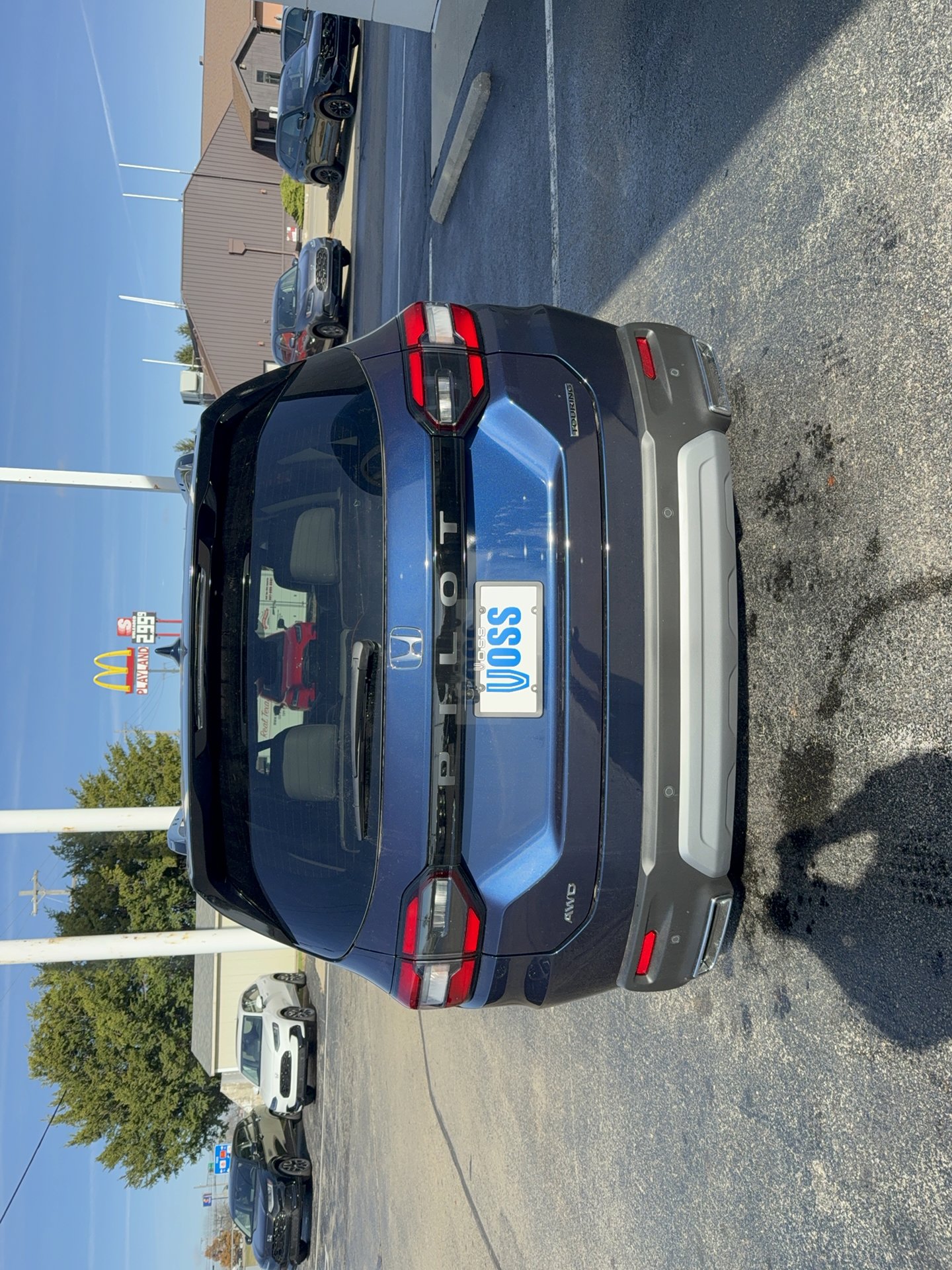 Used 2025 Honda Pilot Touring image 6