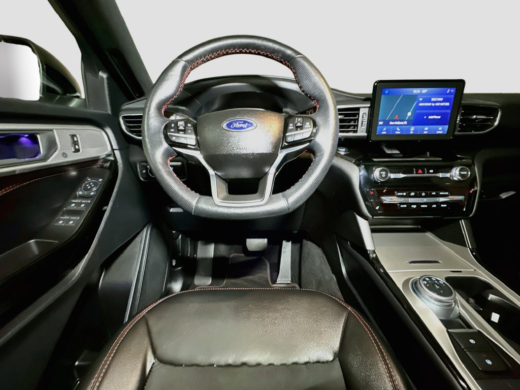 Certified 2022 Ford Explorer ST-Line AWD/4WD image 32