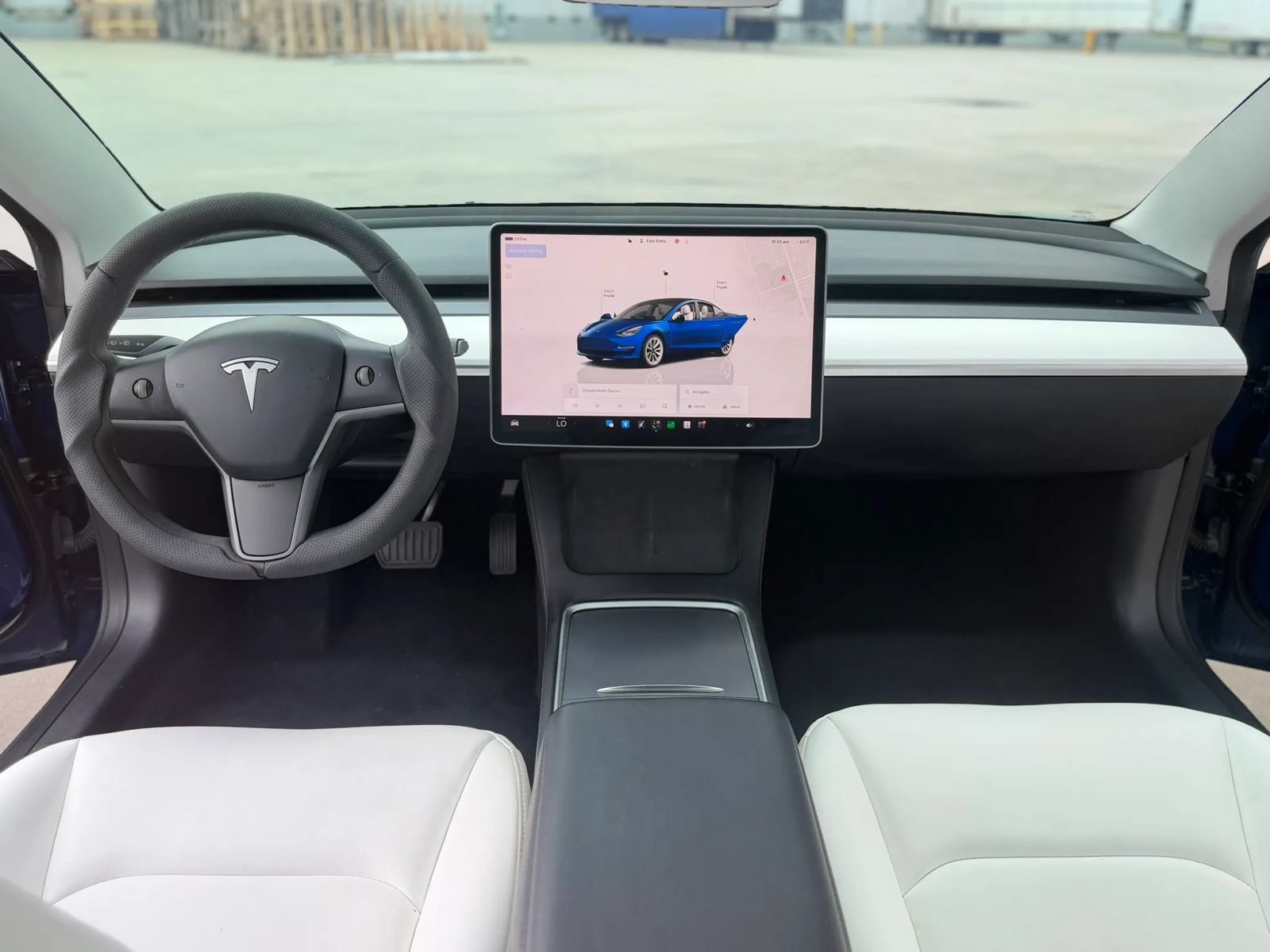 Used 2023 Tesla Model 3 Standard Range RWD image 24