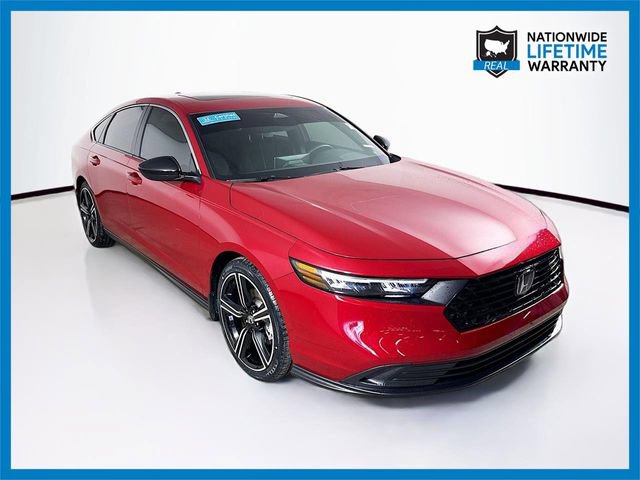 Used 2025 Honda Accord Sport image 1