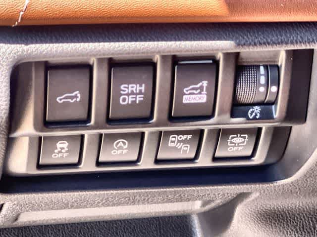 Used 2024 Subaru Forester Touring AWD/4WD image 29