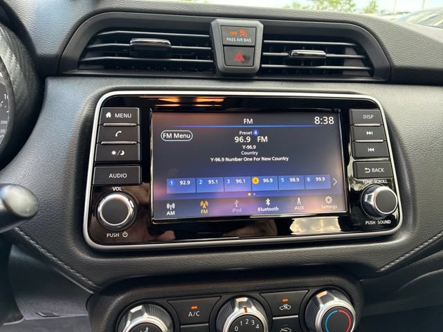 Used 2023 Nissan Versa S w/ Trunk Package FWD image 9