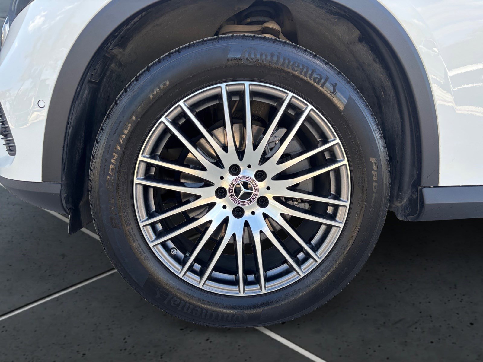 Used 2025 Mercedes-Benz GLC 300 image 14