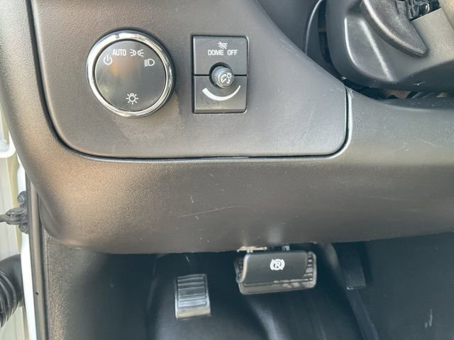 Used 2024 GMC Savana 2500 w/ Driver Convenience Package RWD image 7