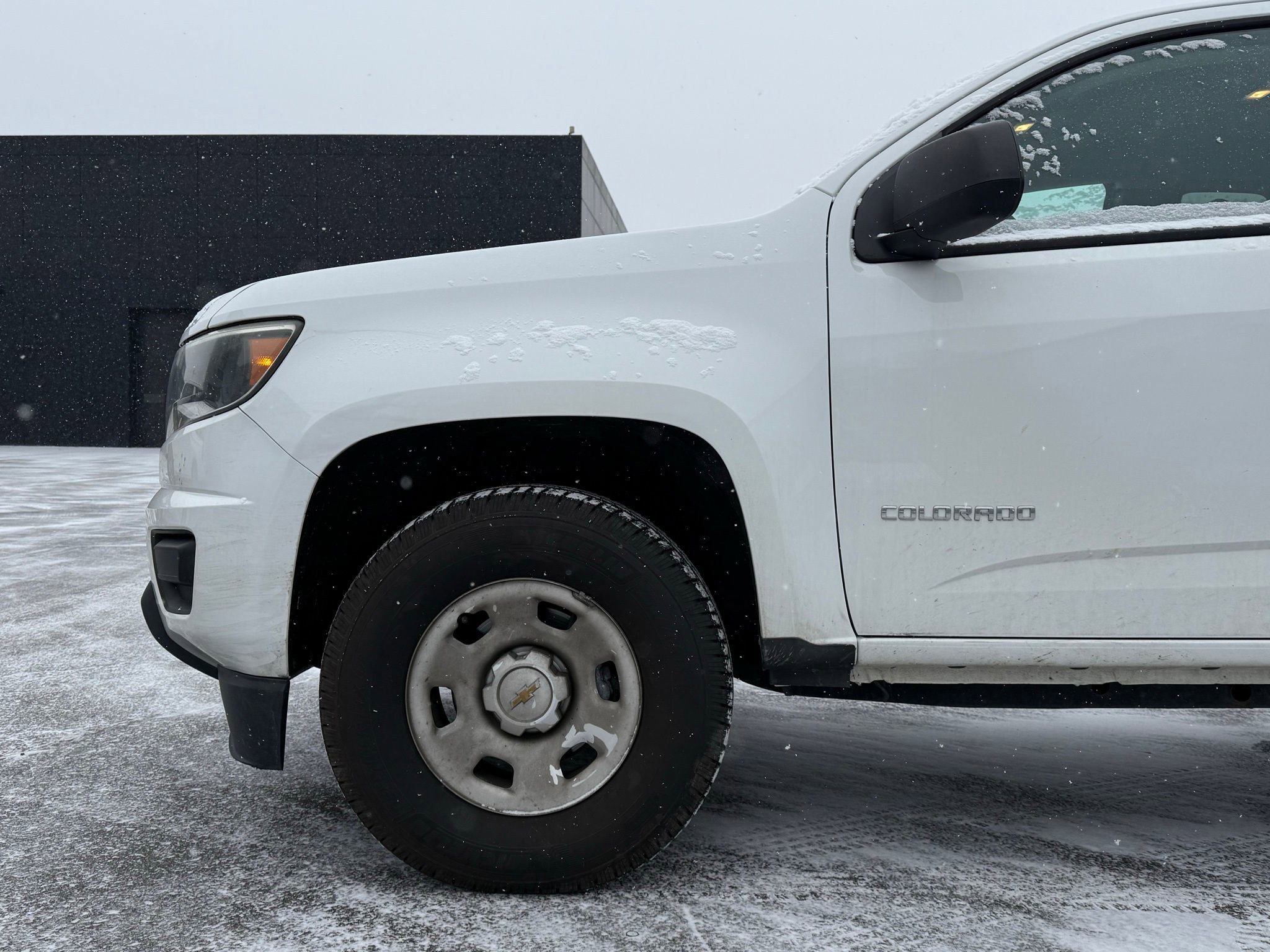 Used 2018 Chevrolet Colorado W/T image 12