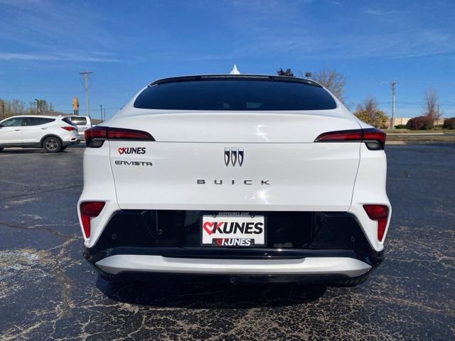 Used 2025 Buick Envista Sport Touring image 10