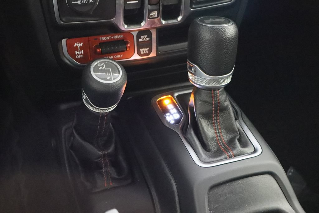 Used 2022 Jeep Wrangler Unlimited Rubicon AWD/4WD image 23