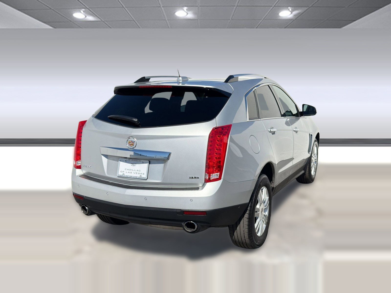 Used 2016 Cadillac SRX Luxury w/ Driver Awareness Package image 7