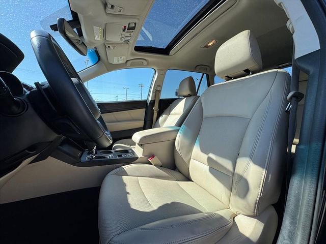 Used 2018 Subaru Outback 2.5i Limited image 18