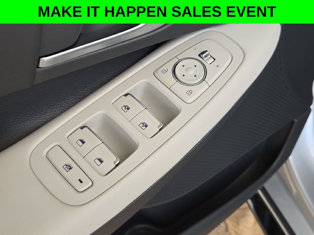 Used 2025 Hyundai Sonata SEL FWD image 12