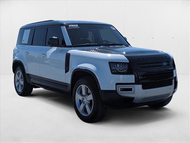Used 2024 Land Rover Defender 110 S image 3