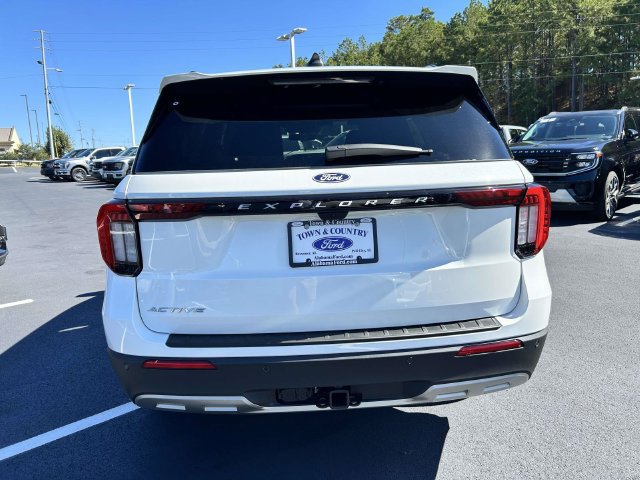 New 2027 Ford Explorer Active w/ Active Comfort Package RWD image 8