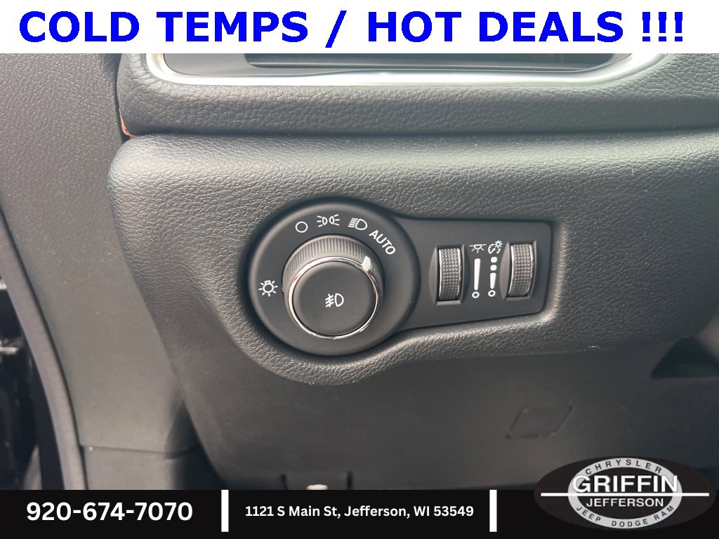 New 2026 Chrysler Pacifica Pinnacle w/ Trailer Tow Group image 19