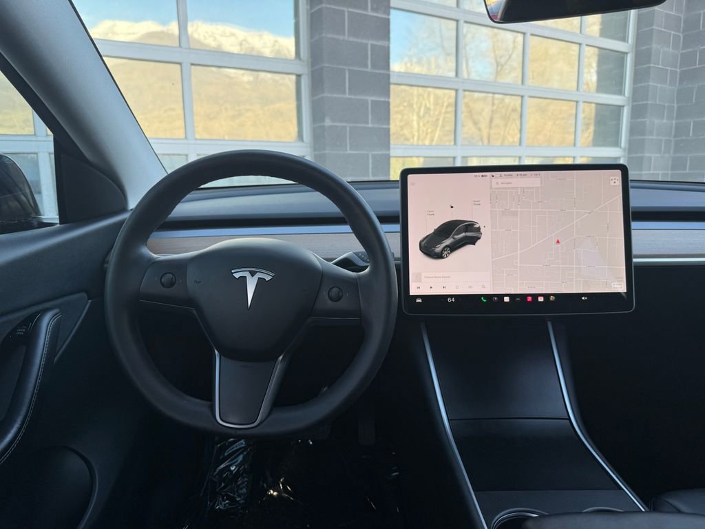 Used 2020 Tesla Model Y Long Range image 34