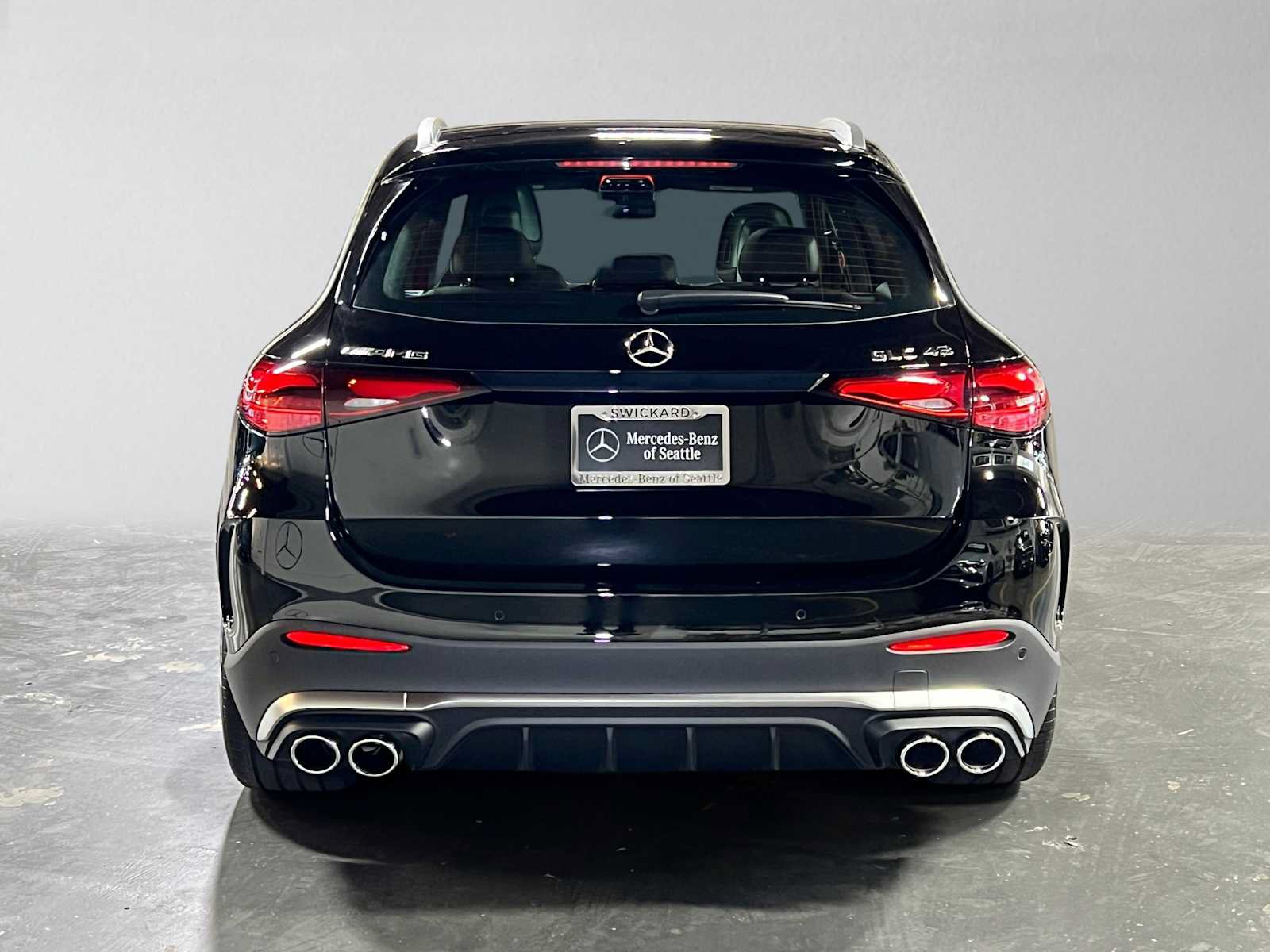 Used 2026 Mercedes-Benz GLC 43 AMG 4MATIC image 4