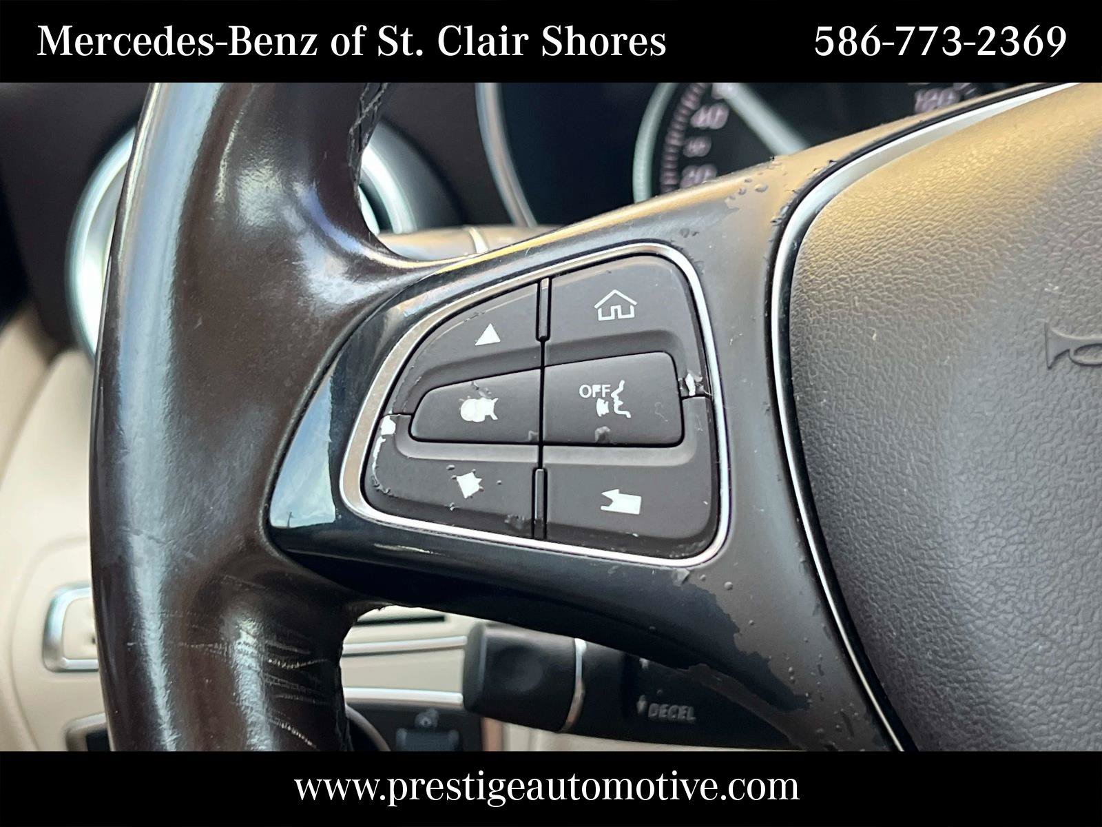 Used 2015 Mercedes-Benz C 300 Sedan image 28