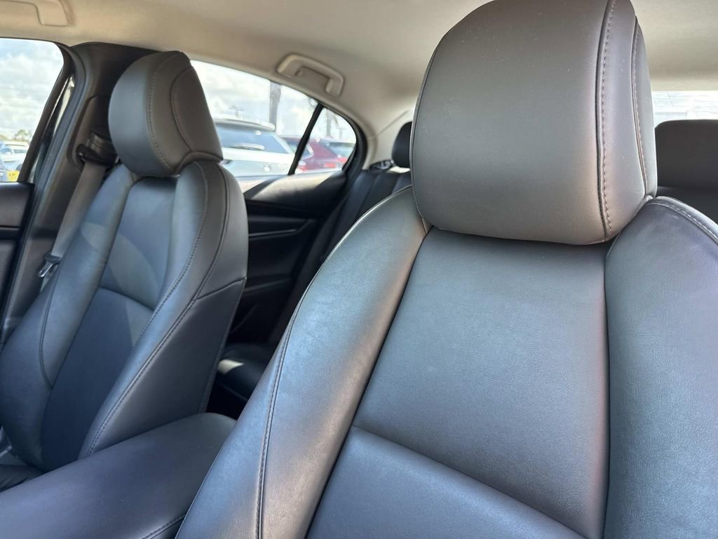 Used 2020 MAZDA MAZDA3 Sedan w/ Select Package image 24