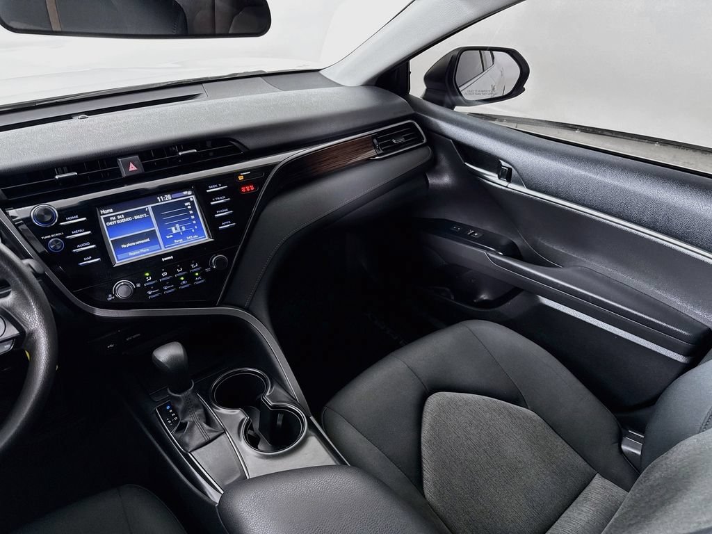 Certified 2020 Toyota Camry LE FWD image 24