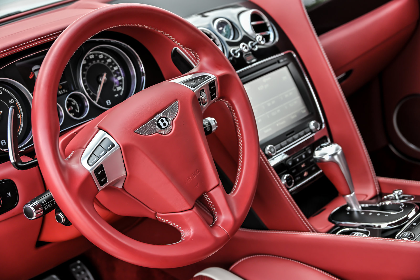Used 2017 Bentley Continental GT V8 S AWD/4WD image 24