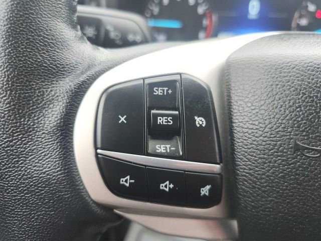 Used 2022 Ford Explorer XLT w/ Equipment Group 202A image 26