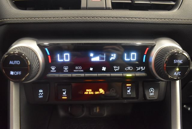 Used 2025 Toyota RAV4 XLE w/ Weather Package AWD/4WD image 27